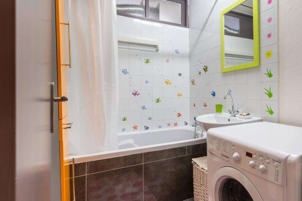 Superbe Appartement Spacieux Avec Parking Gratuit Ильзак Экстерьер фото